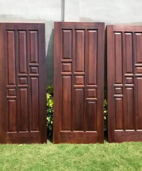 Portes Intérieures en Bois Massif - Modèle "Géométrique"